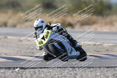 media/Oct-04-2025-CVMA (Sat) [[408bcdd6e4]]/Race 13-Amateur Supersport Open/